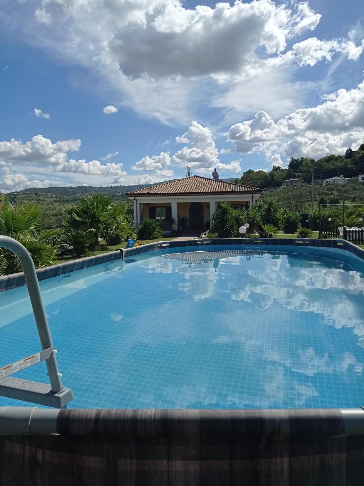 B&B Le Rose Санта-Мария-ди-Кастеллабате Экстерьер фото